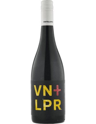 2020 Vinteloper Friends In The Field Pinot Noir