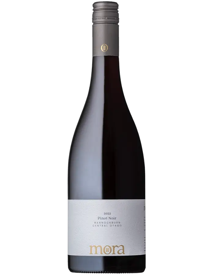 2022 Mora Pinot Noir